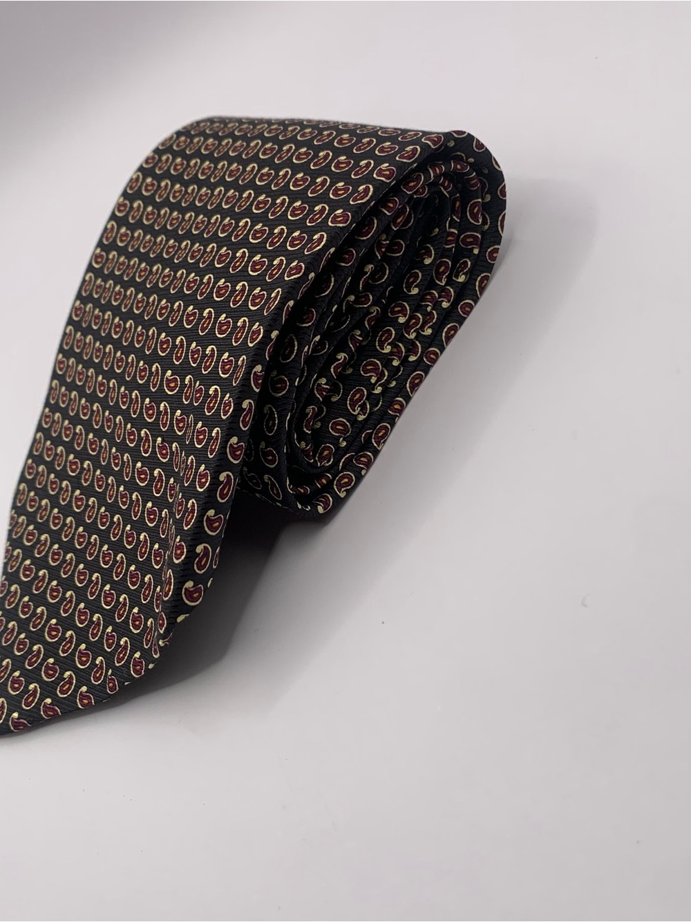 Ralph Lauren Black Silk Tie with Red and Cream Paisley Motif 0135 business